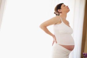 боль в спине у беременных женщин
